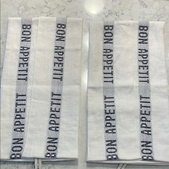 Hudson Grace White and Black 'Bon Appetit' Kitchen Towels - Picture 1 of 3